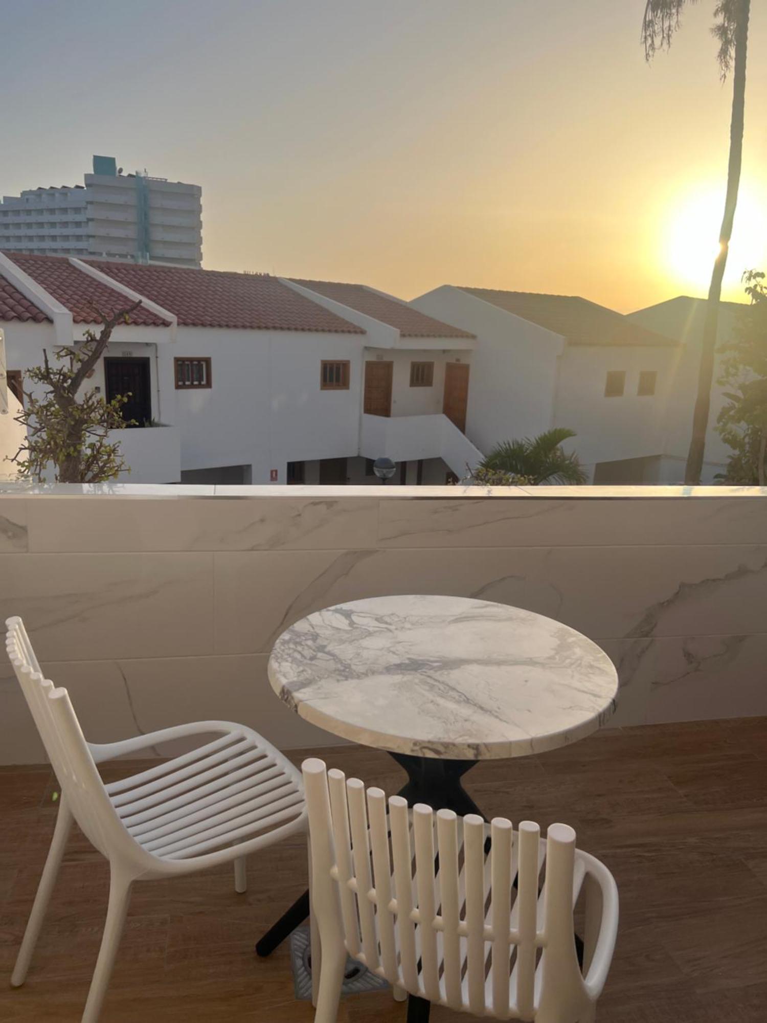 Garden City Apartment Privado Playa Feñabe Exterior foto